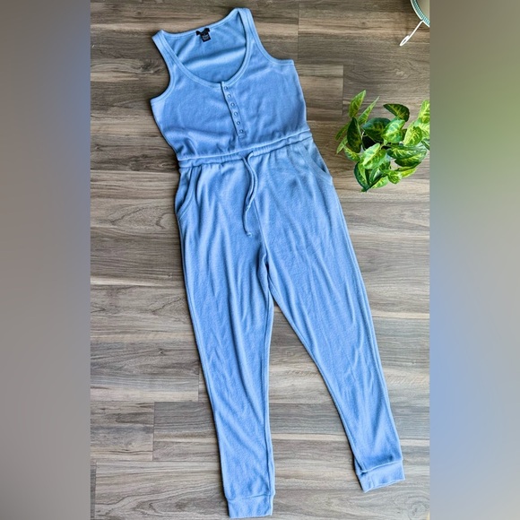 Rue21 Women’s Light Blue Sleeveless Jumpsuit with Drawstring Waist Size M - Picture 3 of 13